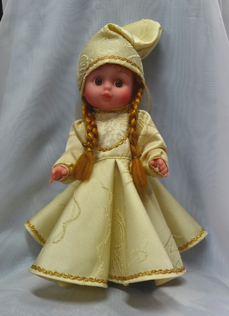Кукла в национальном костюме Татарстана