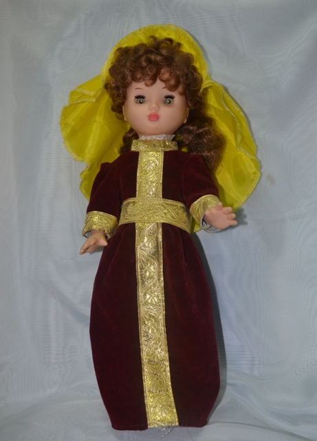 Кукла в национальном костюме Грузии