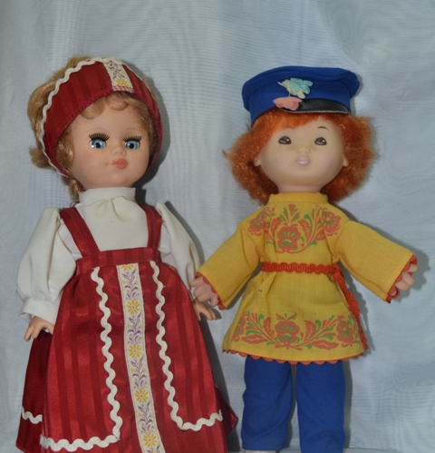 Куклы в национальном костюме России