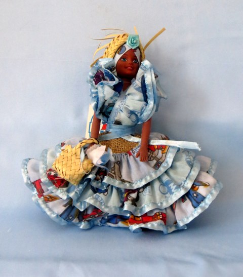 Кукла в костюме Доминиканской танцовщицы