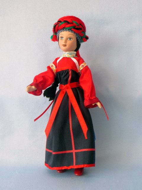 Кукла в летнем костюме Тульской губернии