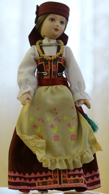 Кукла в летнем костюме Симбирской губернии