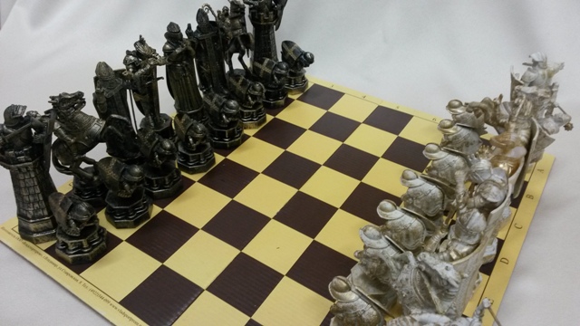 Шахматы «Живые шахматы»